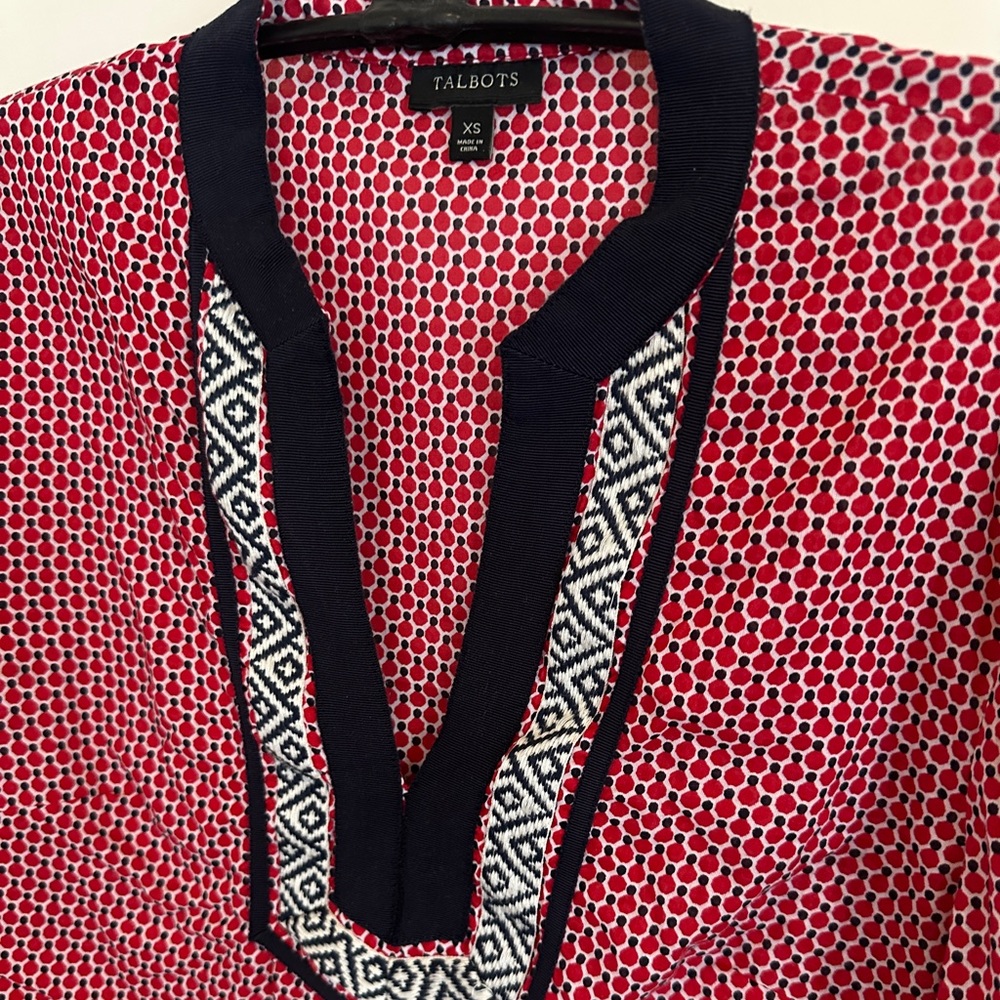 Talbots Red and Navy Geometric Patterned Tunic Top - Size XS - Picture 3 of 9